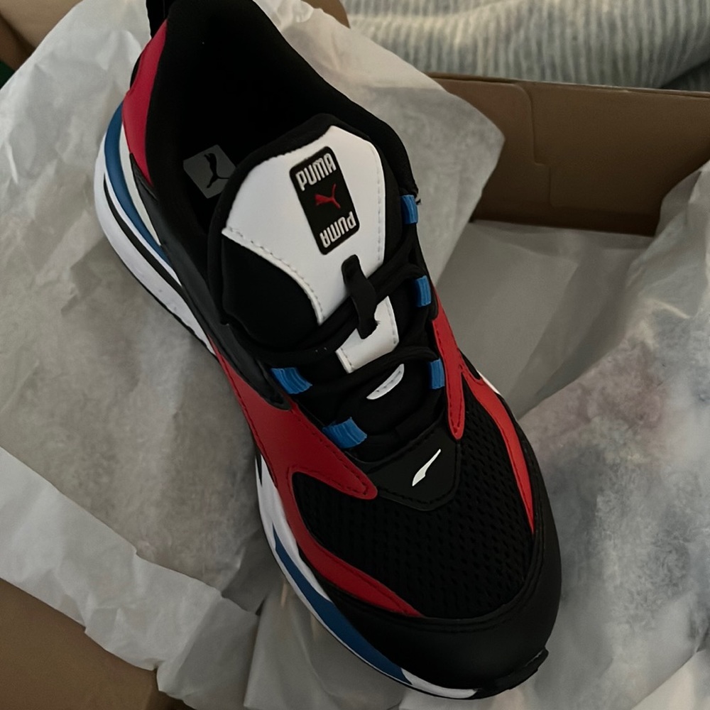 Puma Kids Size 3c